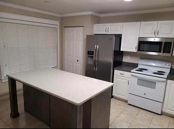 4574 SW 48TH WAY #103, Gainesville, FL 32608