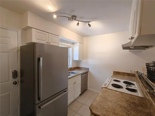 620 SW 10TH LANE #4, Gainesville, FL 32601