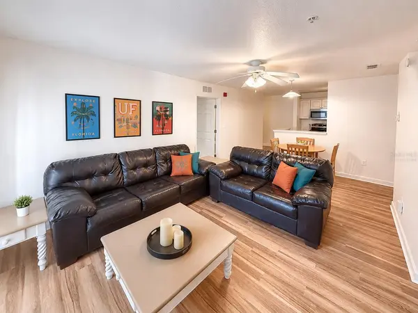 835 SW 9TH ST #210, Gainesville, FL 32601