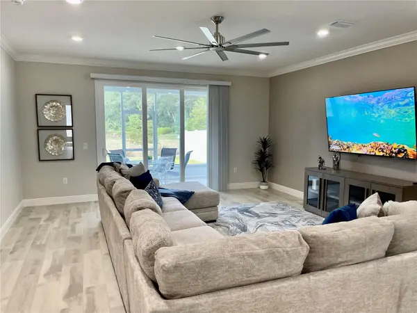 Address not disclosed, Newberry, FL 32669