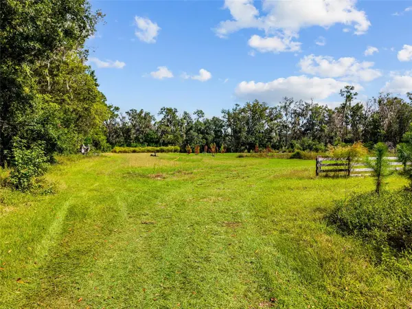 8543 NW 71 TER, Gainesville, FL 32653