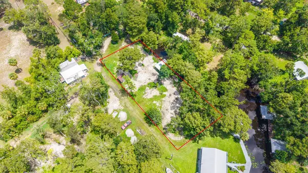 000 SE 376TH ST, Suwannee, FL 32692
