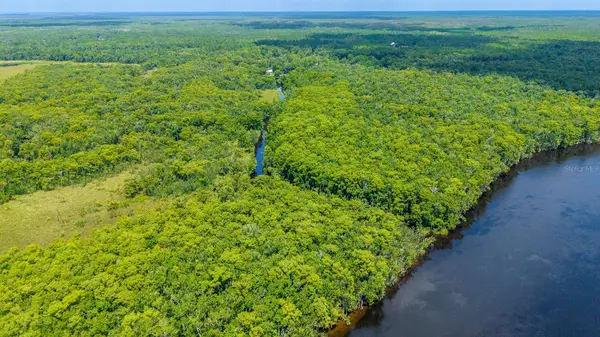 000 SE 376TH ST, Suwannee, FL 32692