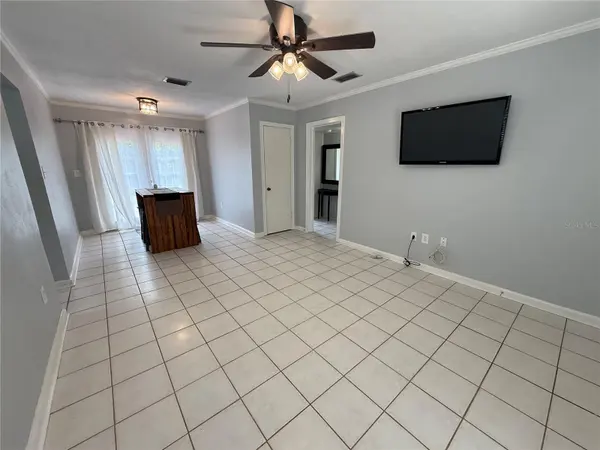 313 NW 34TH DR, Gainesville, FL 32607