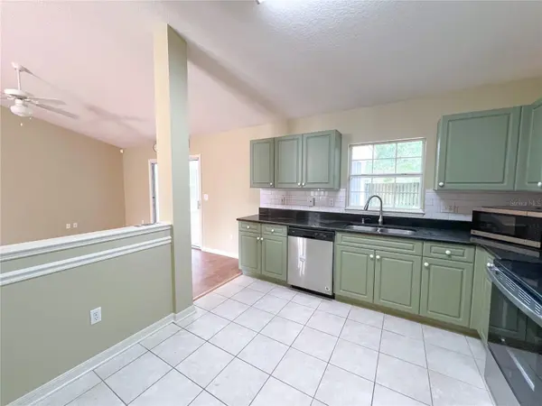 8414 SW 66TH LN, Gainesville, FL 32608