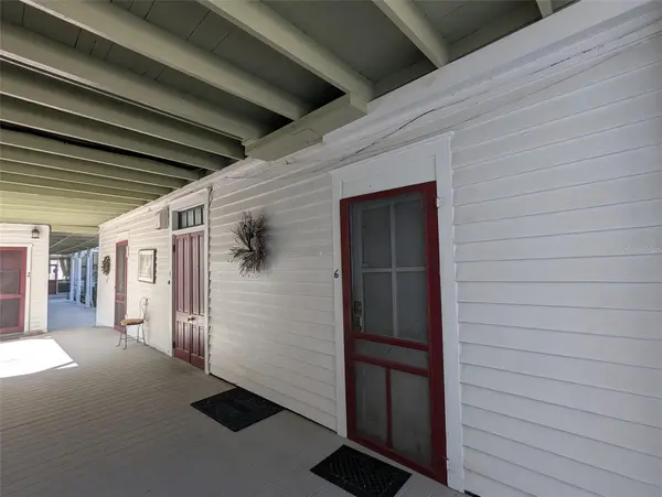 6635 SE 221ST ST #6, Hawthorne, FL 32640