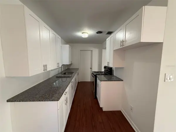536 NE 12TH CT, Gainesville, FL 32601