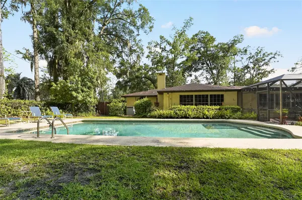 4624 NW 19TH PL, Gainesville, FL 32605