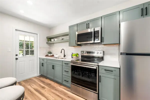 807 NW 24TH AVE, Gainesville, FL 32609