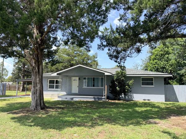 1025 NE 4TH ST, Chiefland, FL 32626