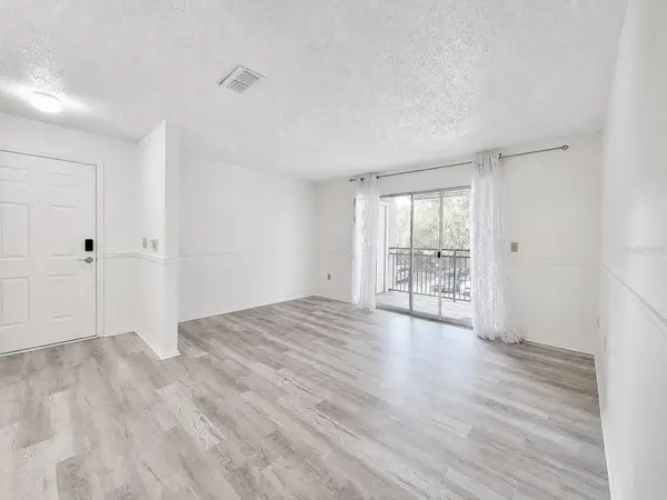 3705 SW 27TH ST #921, Gainesville, FL 32608
