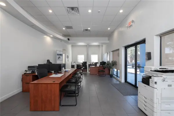1725 N MAIN ST, Gainesville, FL 32609