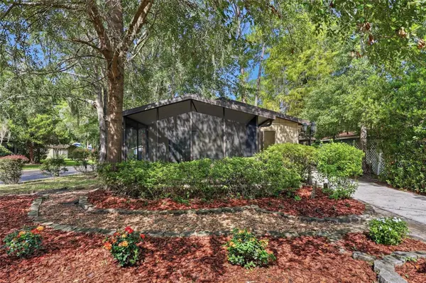 8534 NW 42ND ST, Gainesville, FL 32653