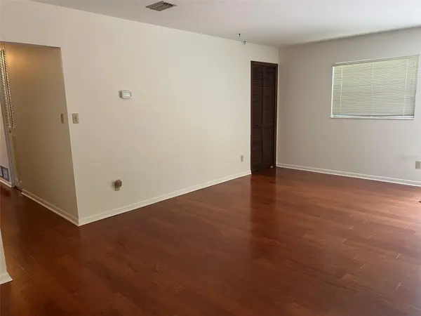 703 NE 5TH PL, Gainesville, FL 32601