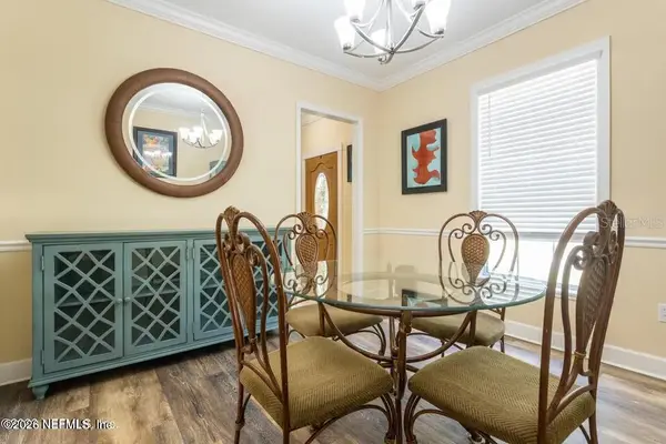168 HOUR GLASS CIR, Hawthorne, FL 32640