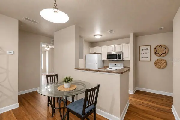 835 SW 9TH ST #109, Gainesville, FL 32601