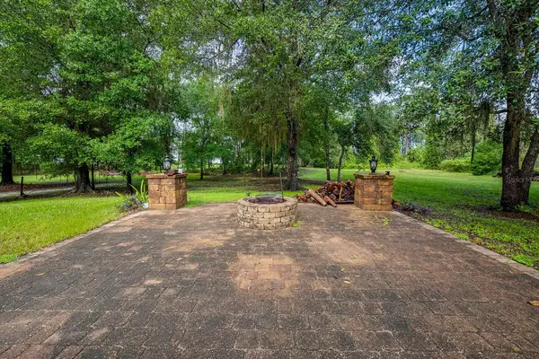 486 LAKESHORE DR, Starke, FL 32091