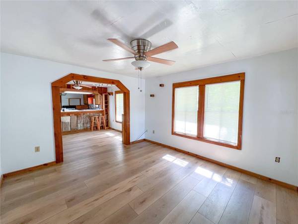 25825 W NEWBERRY RD, Newberry, FL 32669