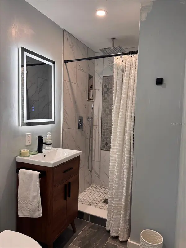 703 SW 5TH ST, Gainesville, FL 32601