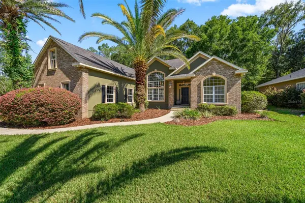 7560 WHITE OAKS RD, Alachua, FL 32615