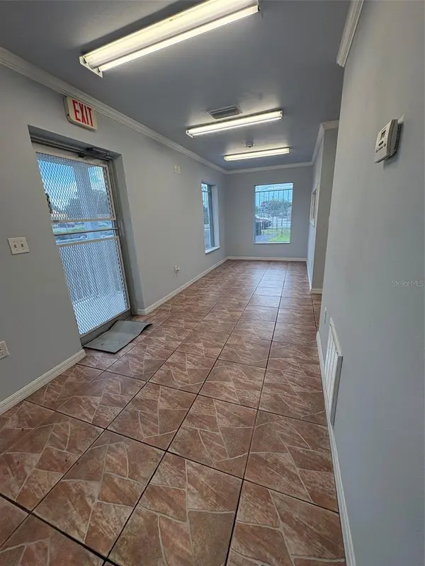 214 W MEMORIAL BLVD, Lakeland, FL 33815