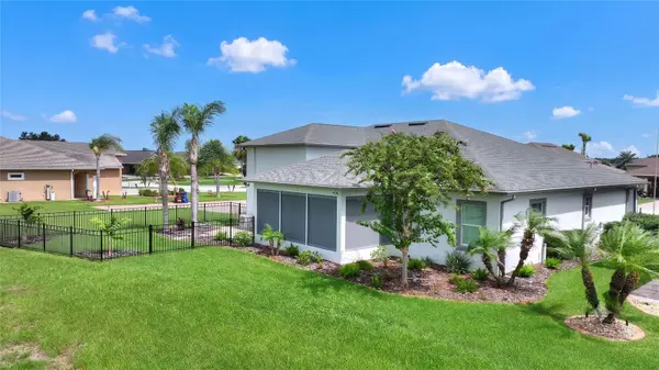716 TEABERRY TRL, Polk City, FL 33868