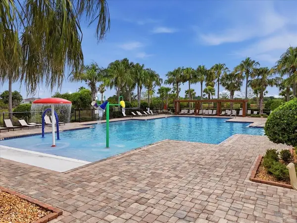 2934 LONG POND DR, Lakeland, FL 33811