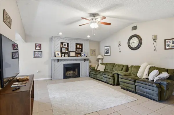 3028 WOOD SONG CT, Mulberry, FL 33860