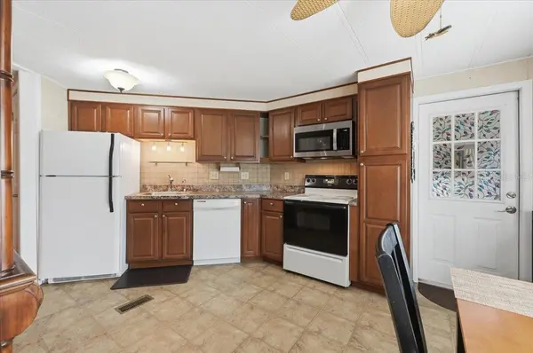 1610 REYNOLDS RD #194, Lakeland, FL 33801