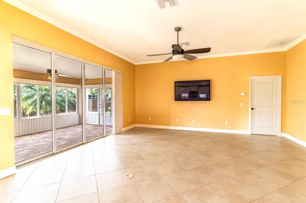 3715 SEBRING Pkwy, Sebring, FL 33870