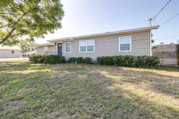 3935 CLUBHOUSE RD, Highland City, FL 33846