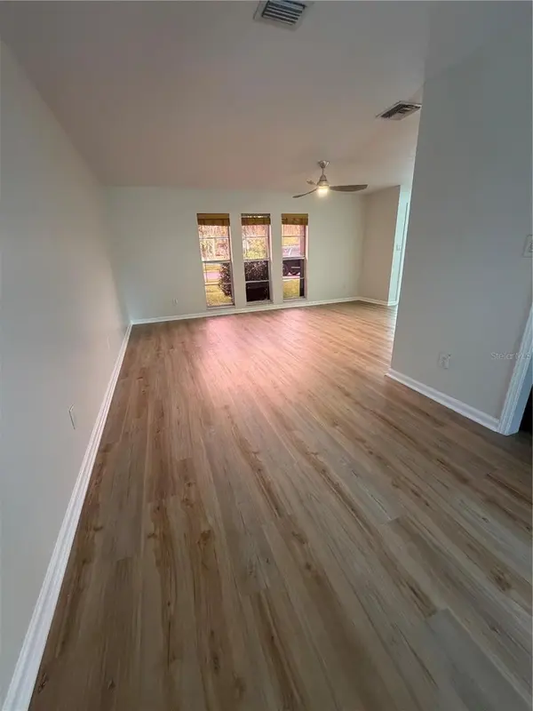 3024 BLOWN FEATHER LN, Mulberry, FL 33860