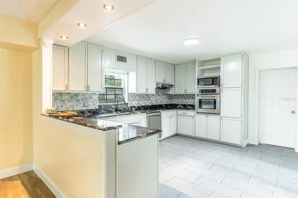 3510 LAKEVIEW DR, Sebring, FL 33870