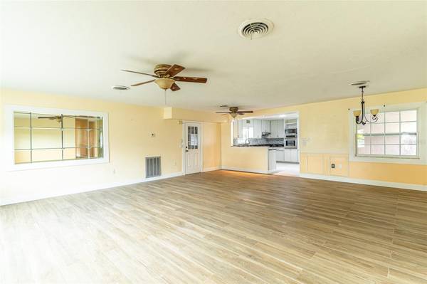 3510 LAKEVIEW DR, Sebring, FL 33870