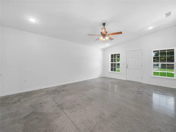 118 HIGHLAND AVE, Auburndale, FL 33823