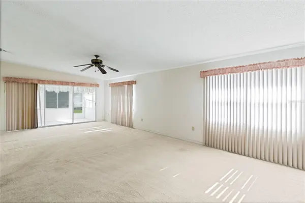 3433 GLEN ABBEY LN, Lakeland, FL 33810