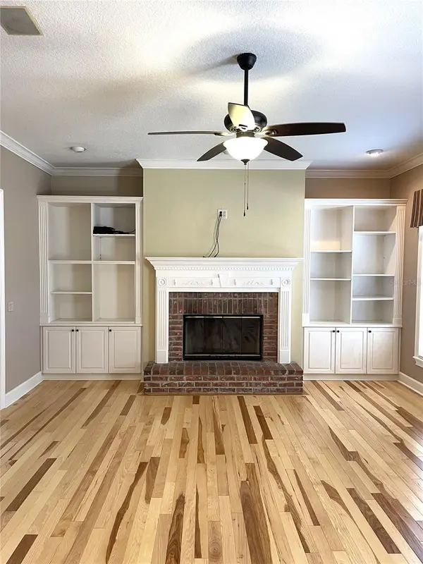 6604 CRESCENT LAKE DR, Lakeland, FL 33813