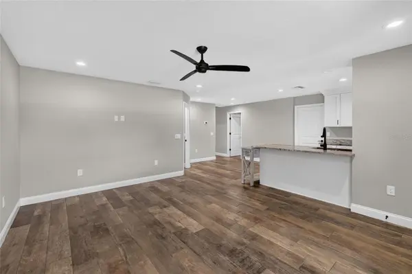 6631 THORNHILL RD, Winter Haven, FL 33880