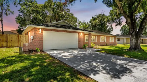 4520 OLD COLONY RD, Mulberry, FL 33860
