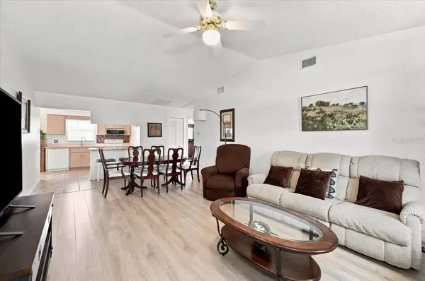 1837 PRAIRIE DUNES CIR S, Lakeland, FL 33810