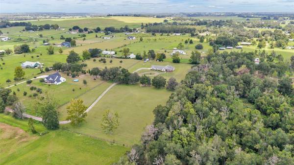 36431 FLORRIE MAE LN, Dade City, FL 33523