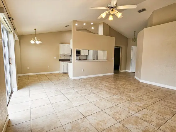 5260 ENGLISH DR, Lakeland, FL 33812
