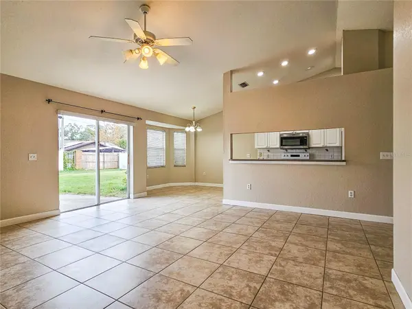 5260 ENGLISH DR, Lakeland, FL 33812