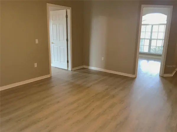 5435 SUMMERLAND HILLS DR, Lakeland, FL 33812