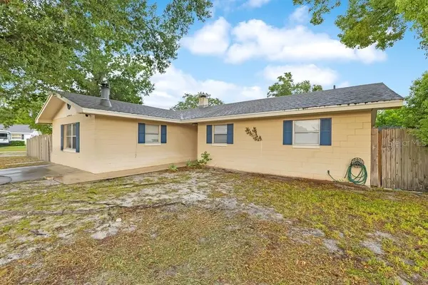506 CLAYTON CIR, Winter Haven, FL 33880