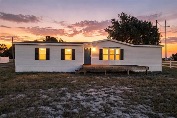 5230 THORNHILL RD, Winter Haven, FL 33880