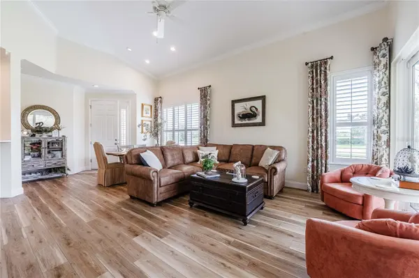 3019 MISSION LAKES DR, Lakeland, FL 33803