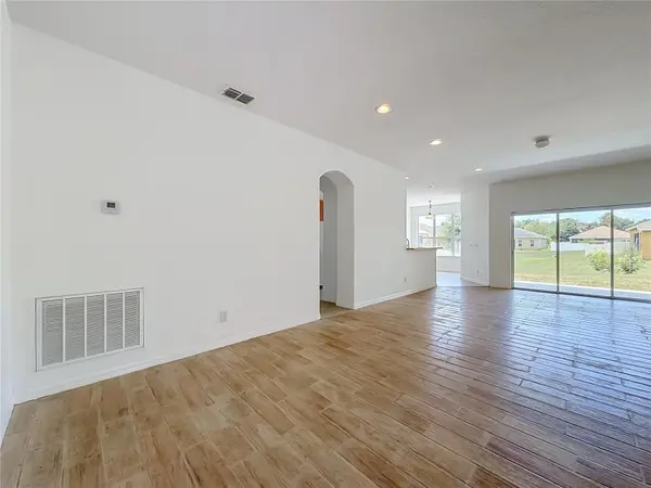 240 JAMES CIR, Lake Alfred, FL 33850