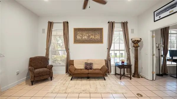 318 HAMILTON SHORES DR NE, Winter Haven, FL 33881