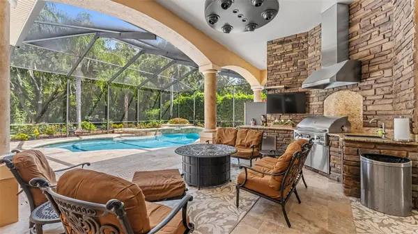 2943 OAK TREE LN, Lakeland, FL 33810